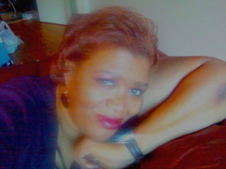 Angela Watkins Photo 4
