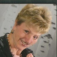 Lisa Mccomb Photo 8
