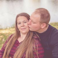 Sarah Compton Photo 16