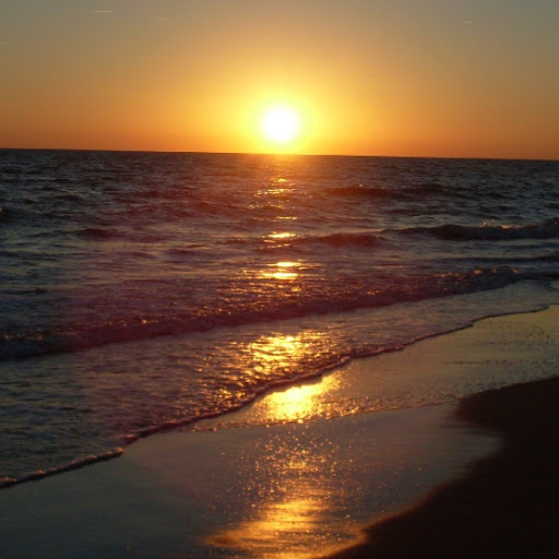 Roberta Hill Photo 32