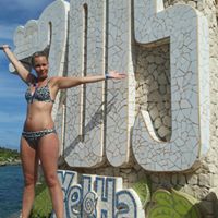 Alicia Wood Photo 5