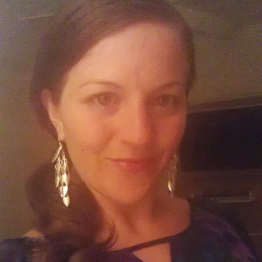 Elizabeth Ferrara Photo 34