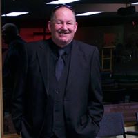 Robin Currie Photo 11