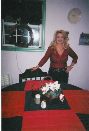 Carrie Carpenter Photo 17