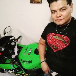 Erik Martinez Photo 14