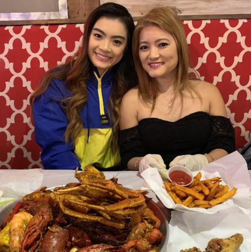 Lily Truong Photo 10