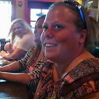 Renee Miles Photo 34