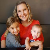 Allison Robbins Photo 6