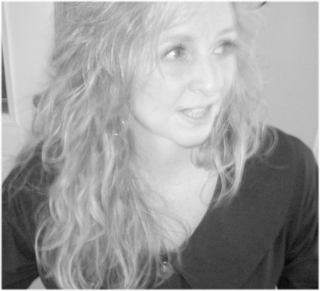 Gayle Scott Photo 30