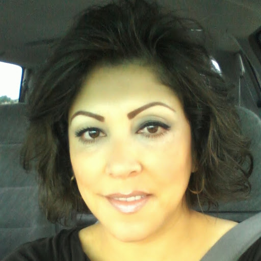 Adriana Garcia Photo 12
