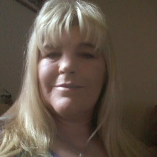 Debbie Mcqueen Photo 29