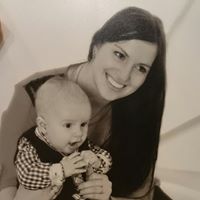 Sarah Weinberger Photo 10