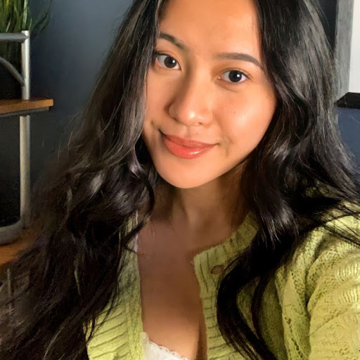 Stephanie Pham Photo 11