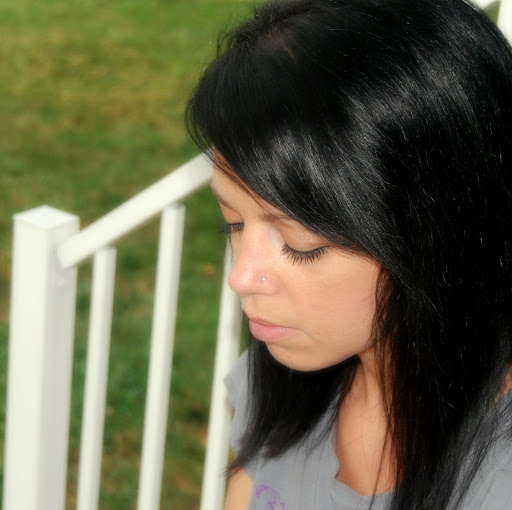 Shelly Webb Photo 16