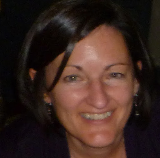 Monique Johnson Photo 32