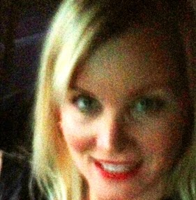 Samantha Rollins Photo 43