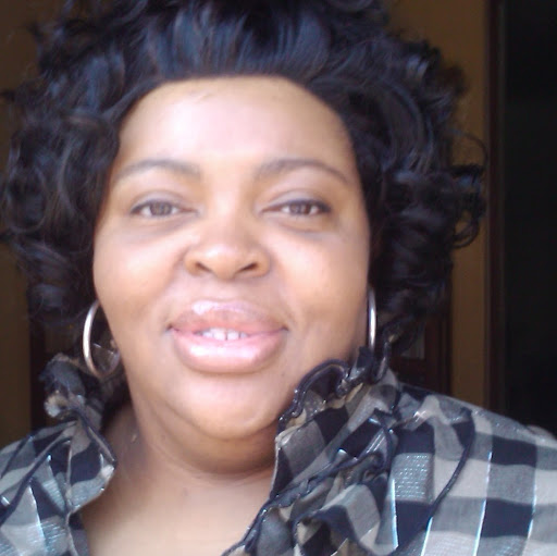 Sylvia Taylor Photo 14