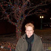 Julie Rhoads Photo 8