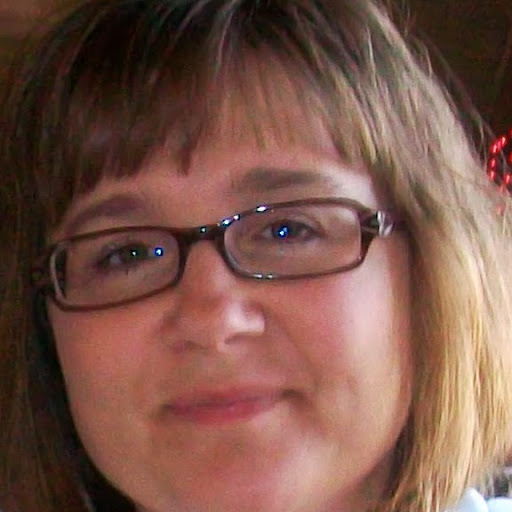 Diane Lewis Photo 7