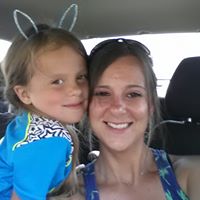 Christina Lindsey Photo 38