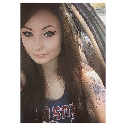 Alicia Meyer Photo 25