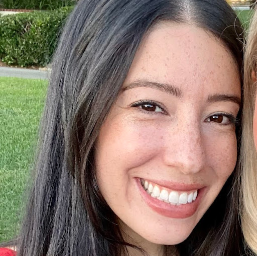 Jeanette Castro Photo 9