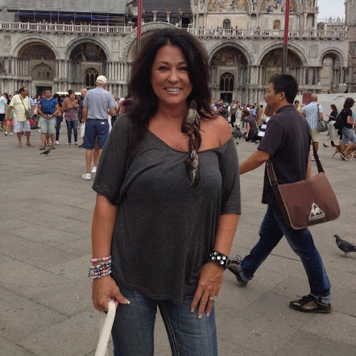 Renee Jensen Photo 21