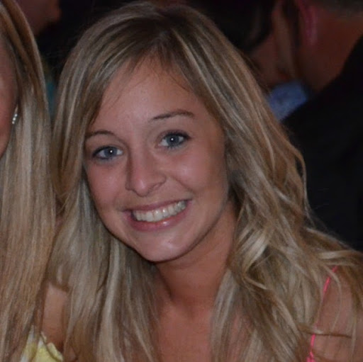 Ashley Becker Photo 14