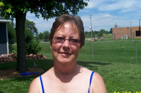 Debra Hamilton Photo 16