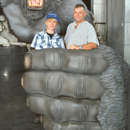 Tony Gregory Photo 37