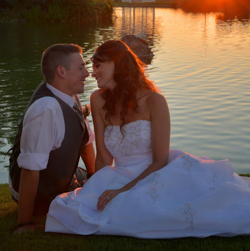 Danielle French Photo 11