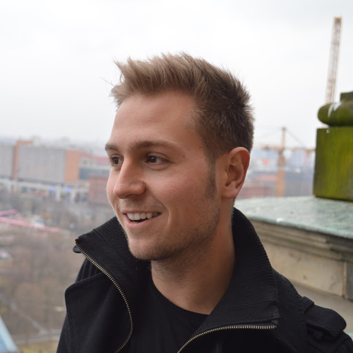 Russell Weeks Photo 23