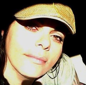 Adriana Brown Photo 19