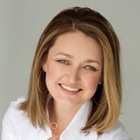 Kristin Bryson Photo 16