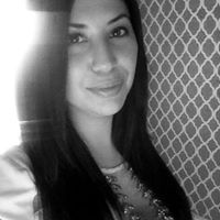 Christina Newton Photo 7