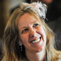 Debra Friend Photo 16