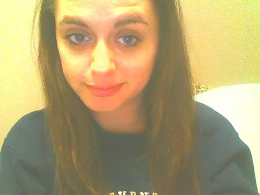 Samantha Maxwell Photo 15