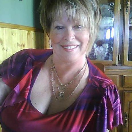 Darlene Adams Photo 21