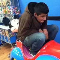Omar Garcia Photo 24