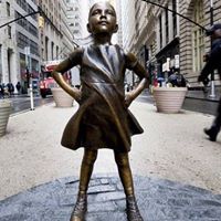 Katherine Hewitt Photo 12