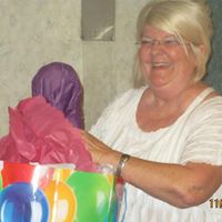 Linda Lowery Photo 31