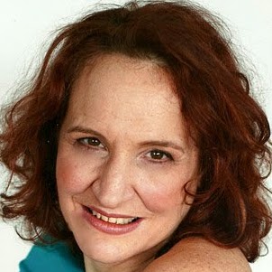 Amy Coleman Photo 40