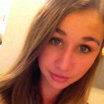 Collette Brown Photo 11