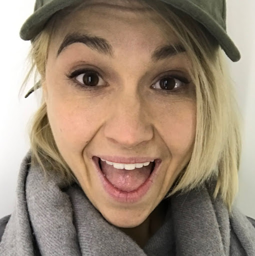 Samantha Olsen Photo 11