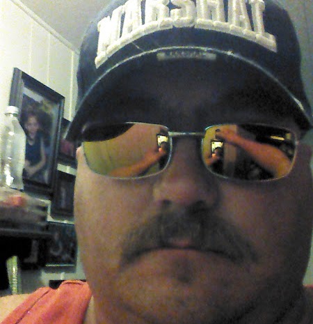 Billy Hendrix Photo 17