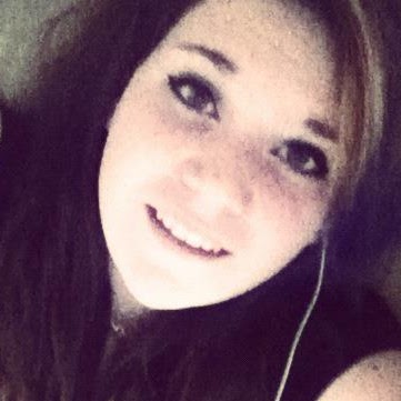 Julia Peace Photo 10