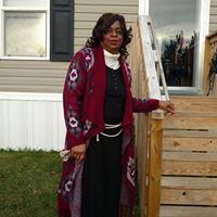 Theresa Frazier Photo 17