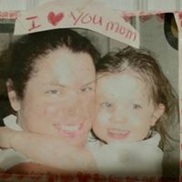 Melissa Garland Photo 39