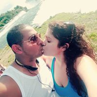 Debra Acevedo Photo 4