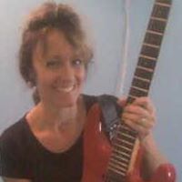Laura Monk Photo 13